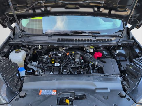 Used 2022 Ford Edge Titanium w/ Equipment Group 301A image 8