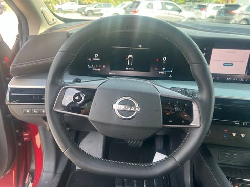 Used 2025 Nissan Murano Platinum w/ Cargo Package AWD/4WD image 10