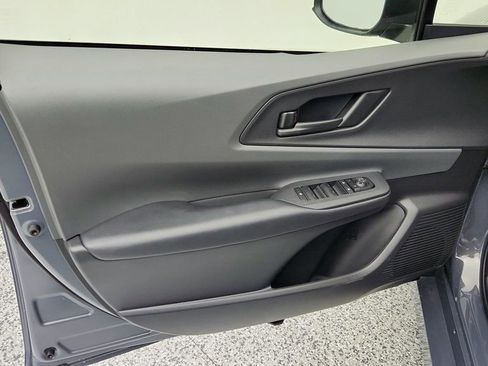 Used 2025 Toyota Prius LE image 10