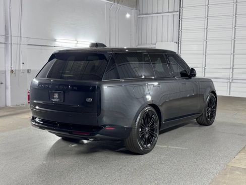 Used 2023 Land Rover Range Rover SE AWD/4WD image 9