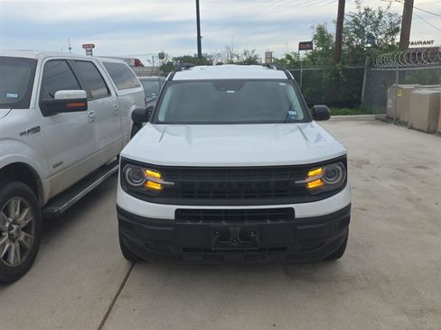 Used 2021 Ford Bronco Sport AWD/4WD image 4