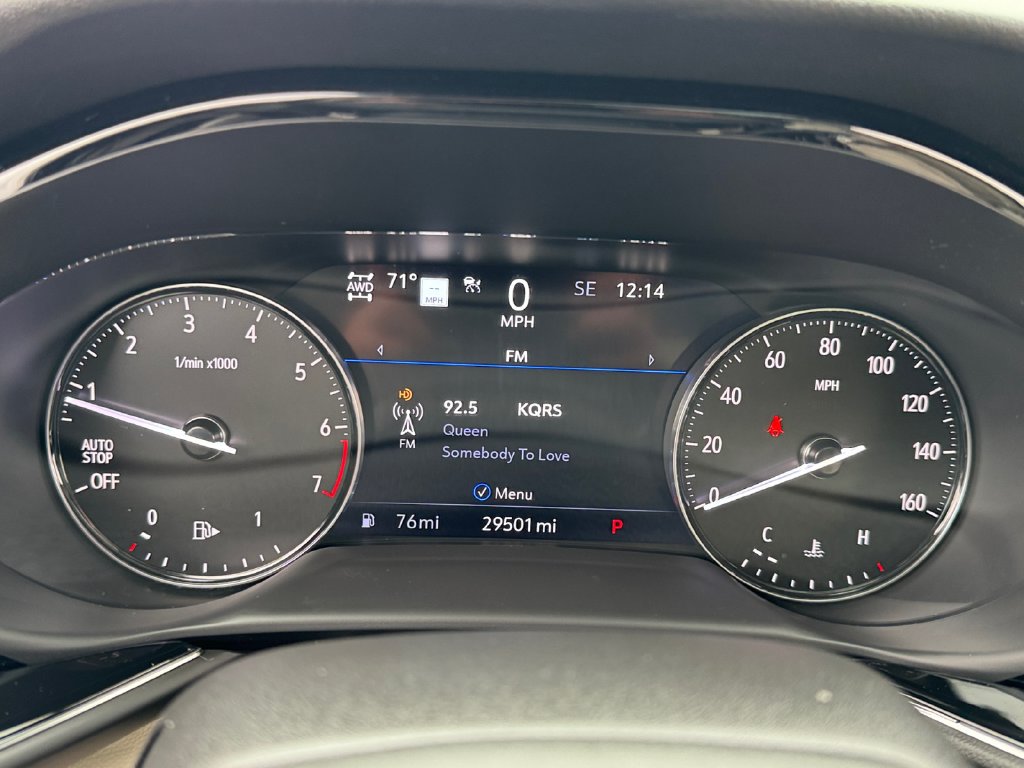 Used 2023 Buick Envision Avenir AWD/4WD image 13
