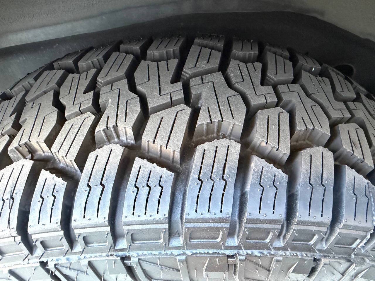 Used 2001 Toyota 4Runner SR5 RWD image 26