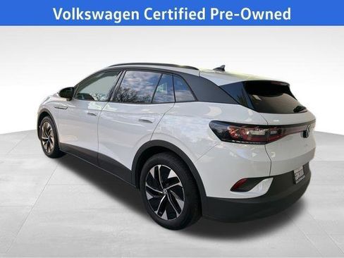 Certified 2022 Volkswagen ID.4 Pro S image 4