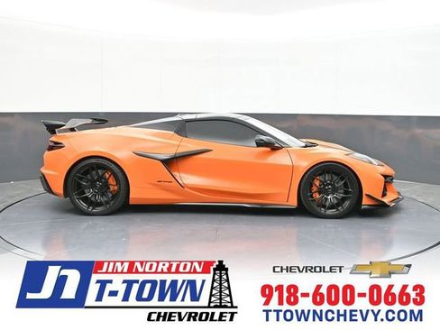 Used 2023 Chevrolet Corvette Z06 w/ Stealth Interior Trim Package image 1
