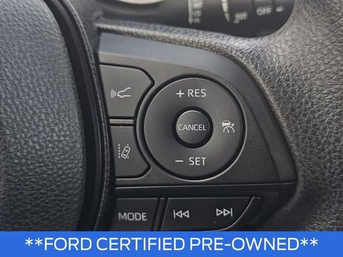 Used 2022 Toyota RAV4 XLE image 23