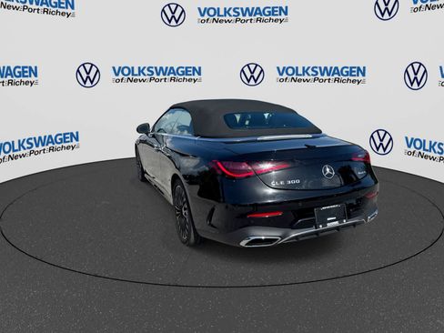Used 2025 Mercedes-Benz CLE 300 4MATIC Cabriolet image 12