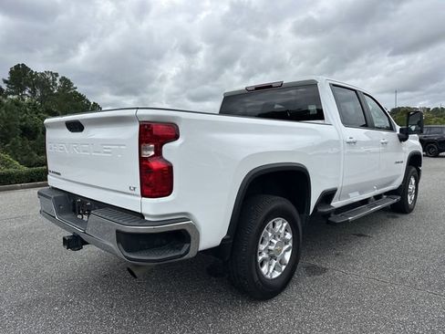 Used 2025 Chevrolet Silverado 2500 LT w/ Convenience Package image 5