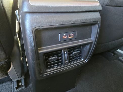 Certified 2020 Nissan Murano SV image 17