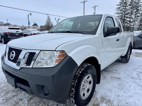 Used 2016 Nissan Frontier S image 4