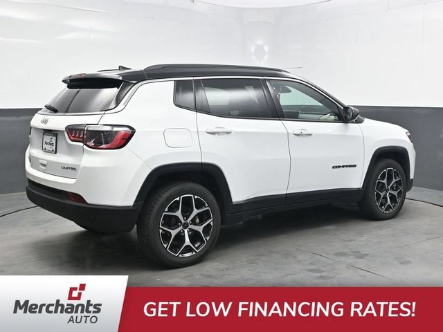 Used 2025 Jeep Compass Limited AWD/4WD image 8