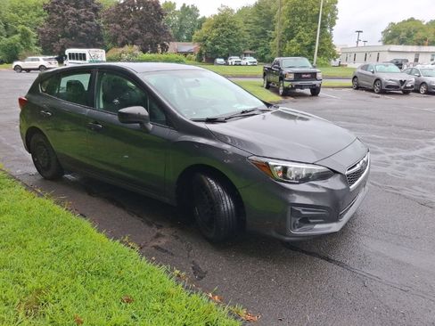 Used 2019 Subaru Impreza 2.0i AWD/4WD image 3