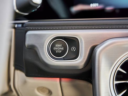 Used 2025 Mercedes-Benz G 63 AMG 4MATIC image 73