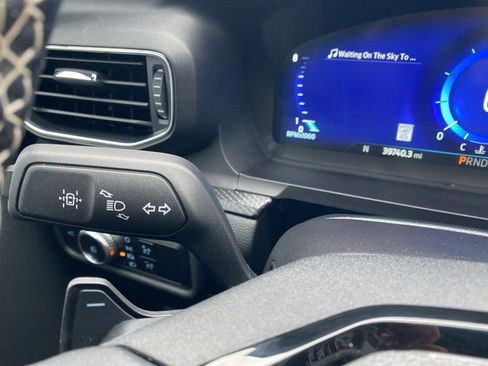 Certified 2023 Ford Explorer ST w/ Technology Package image 29