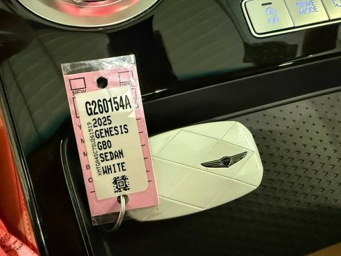 Certified 2025 Genesis G80 2.5T AWD/4WD image 43