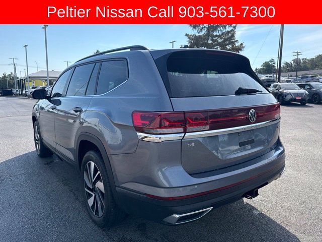 Used 2025 Volkswagen Atlas SE AWD/4WD image 3
