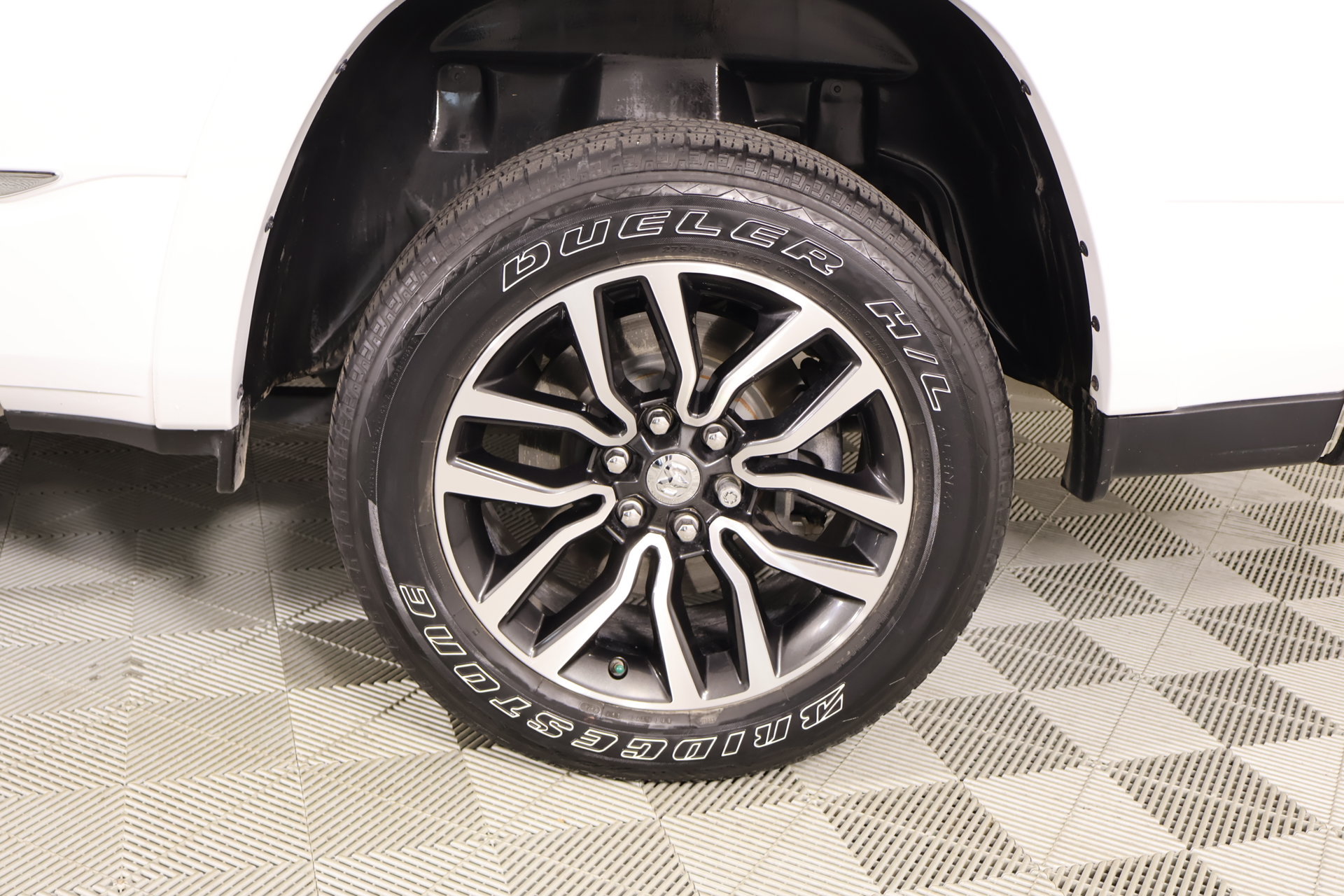 Used 2025 RAM 1500 Limited AWD/4WD image 20