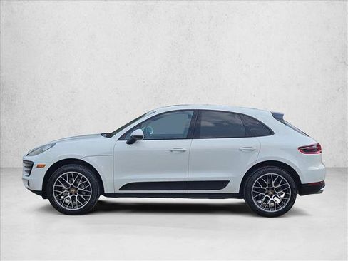 Used 2018 Porsche Macan Sport Edition image 9