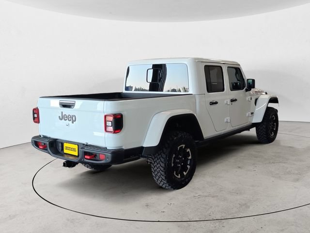 Used 2025 Jeep Gladiator Rubicon AWD/4WD image 5