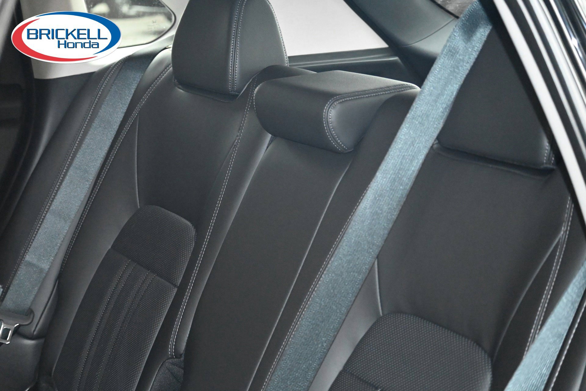 New 2027 Honda HR-V EX-L image 18