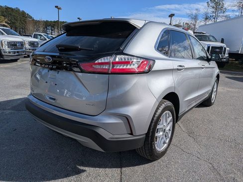 Certified 2024 Ford Edge SEL w/ Convenience Package image 5