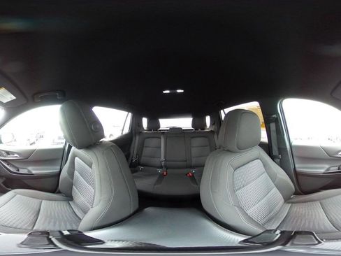 Used 2025 Chevrolet Equinox LT image 42