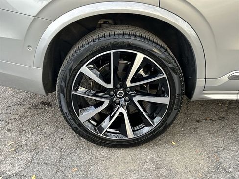 Certified 2023 Volvo XC90 B6 Plus w/ Protection Package Premier image 12