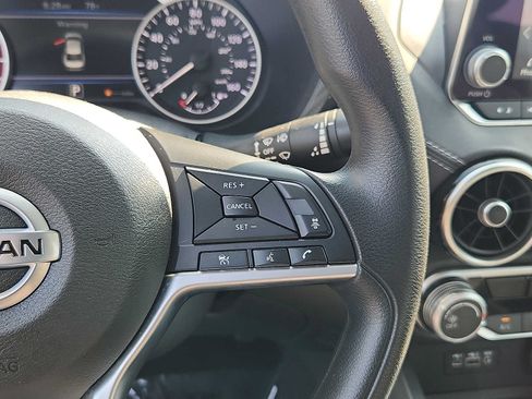 Used 2023 Nissan Sentra SV FWD image 21
