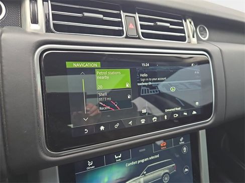 Used 2022 Land Rover Range Rover Westminster Edition image 25