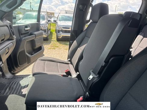 Used 2024 Chevrolet Silverado 2500 Custom w/ Custom Value Package AWD/4WD image 31