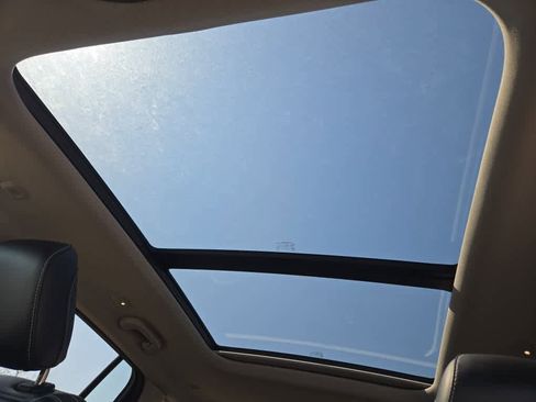 Used 2023 Jeep Grand Cherokee 4WD 4xe w/ MOPAR Finishing Package image 26