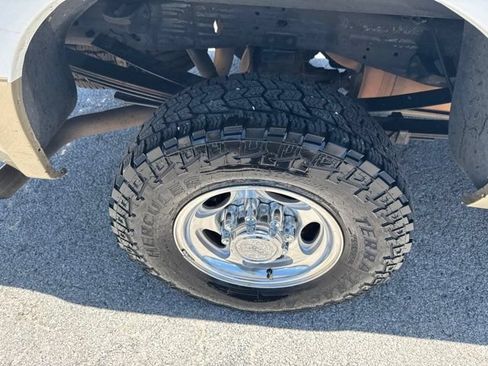 Used 2001 Ford F250 Lariat AWD/4WD image 21