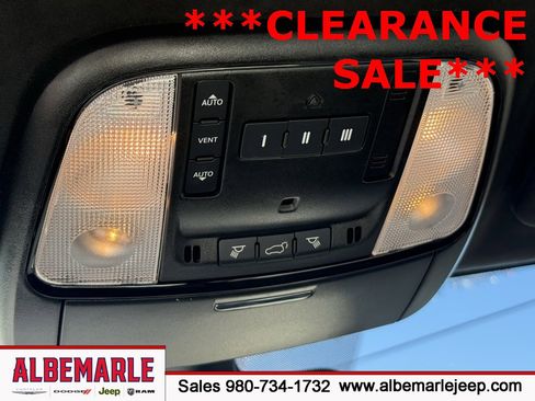 Used 2024 Dodge Durango Citadel image 30