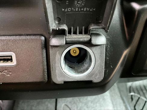 Used 2019 Chevrolet Silverado 1500 Custom Trail Boss w/ Custom Convenience Package image 27