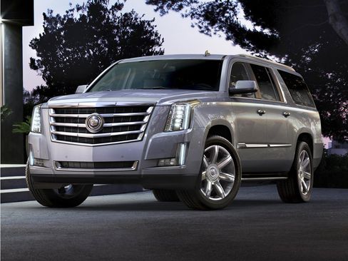 Used 2015 Cadillac Escalade ESV Luxury RWD image 1