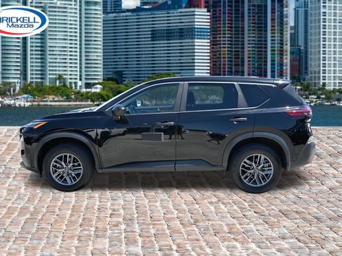 Used 2023 Nissan Rogue S FWD image 11