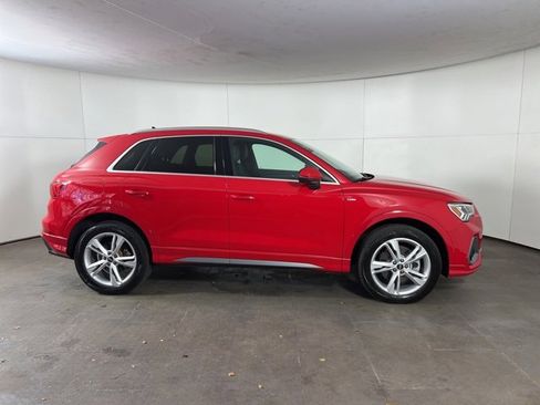 Certified 2023 Audi Q3 2.0T Premium Plus w/ Premium Plus Package image 8