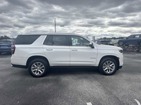 Used 2023 Chevrolet Tahoe Premier image 3