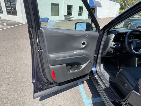 Certified 2026 Hyundai Palisade Limited AWD/4WD image 17