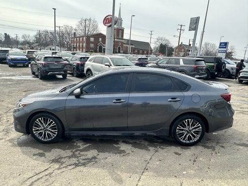 Certified 2024 Kia Forte GT-Line image 4