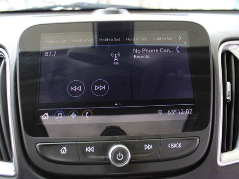 Used 2020 Chevrolet Malibu LT FWD image 28
