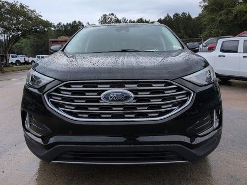 Used 2024 Ford Edge Titanium w/ Class II Trailer Tow Package AWD/4WD image 8