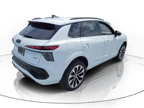 New 2026 Audi Q3 quattro 2.0T AWD/4WD image 4