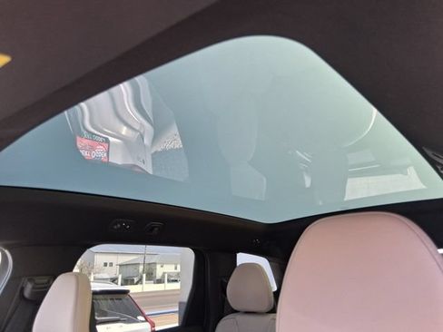 New 2026 Volvo EX90 Plus RWD image 14