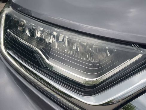 Used 2019 Honda CR-V Touring image 9