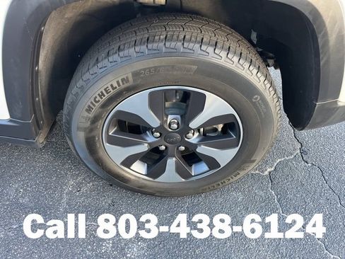 Used 2023 Jeep Grand Cherokee 4WD 4xe w/ Luxury Tech Group II image 30