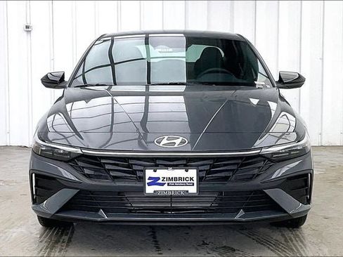 New 2026 Hyundai Elantra Sport FWD image 3