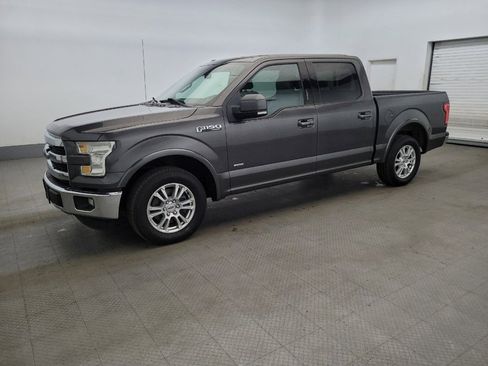 Used 2015 Ford F150 Lariat w/ Trailer Tow Package RWD image 2