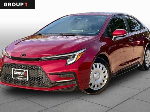 Used 2024 Toyota Corolla SE FWD image 1