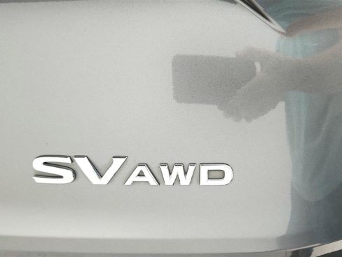 Used 2023 Nissan Rogue SV AWD/4WD image 28